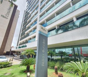 Setor Hoteleiro Norte Hotel | FLAT NO ATHOS BULCÃO HOTEL, 14º ANDAR, VISTA DA CIDADE, AO LADO DA ESPLANADA DOS MINISTÉRIOS E DO ESTÁDIO MANÉ GARRINCHA, SMART TV, WI-FI, PISCINA, ACADEMIA, ESTACIONAMENTO GRÁTIS, DE FRENTE AO BRASÍLIA SHOPPING By REI DOS FLATS
