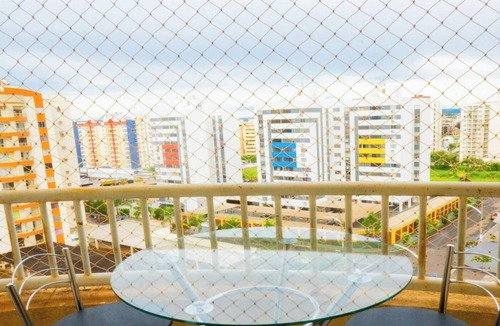 J Jeriquara Apartment | Flat no Thermas Place em Caldas Novas com Piscina