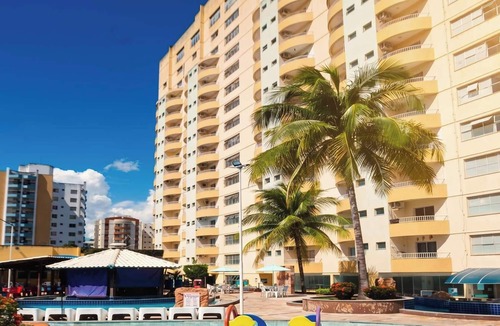 J Jeriquara Apartment | Flat no Thermas Place em Caldas Novas com Piscina