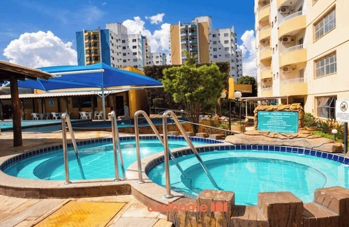 J Jeriquara Apartment | Flat no Thermas Place em Caldas Novas com Piscina