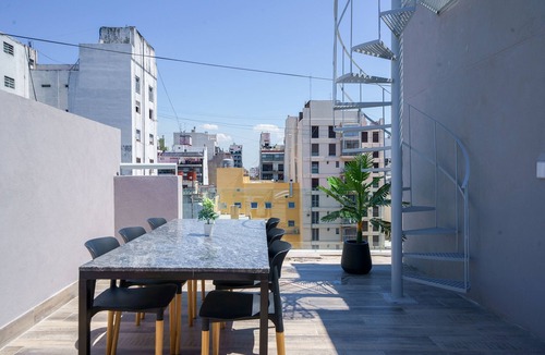 San Nicolas Apartment | Fliphaus + Virrey 300 - Lux Aparts 'H' Congreso
