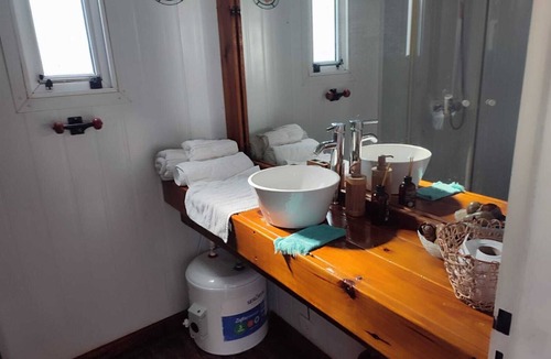 San Fernando Boat Rental | Floating Paradise. Houseboat in the middle of nature and river