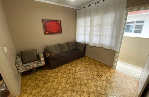 Guilhermina House | Foot in the sand at Guilhermina beach