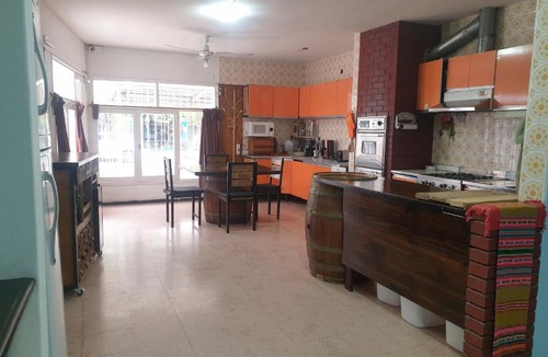 Dorrego Apartment | FourDoor