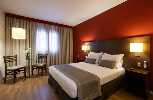 Sao Paulo Hotel | Free Breakfast | Superior Double | 0.8 mi to Palmeiras-Barra Funda Station