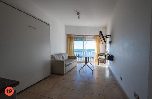 La Perla Apartment | Frente a la Playa en la Perla! Increíbles vistas del Mar