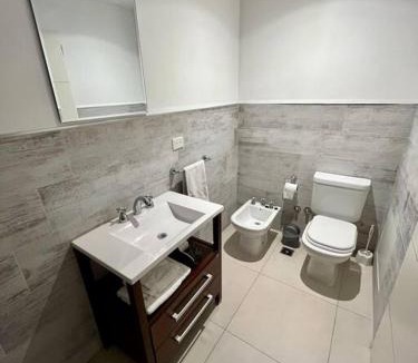 Puerto Madryn Apartment | Frente a la playa, encantador departamento en PB