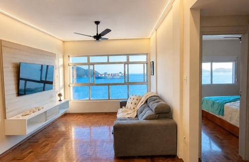 Ponta da Praia Apartment | Frente Mar - Vista Panorâmica Pôr do Sol de Cinema