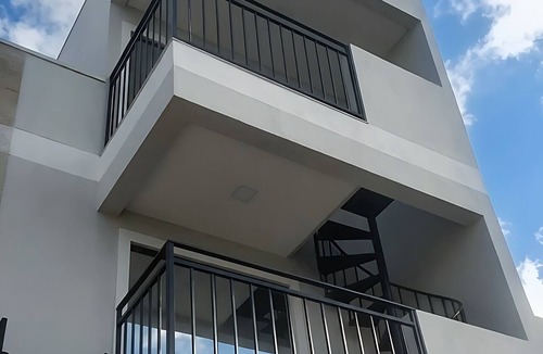 Cajuru Apartment | Full studios in Curitiba for singles or couples near the Botanical Garden/CWB