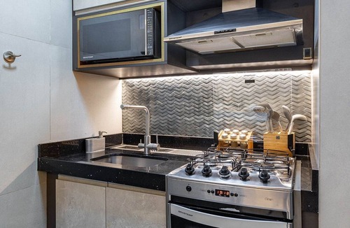 Bairro de Fatima Apartment | Fully equipped apartment in a prime Lapa location.