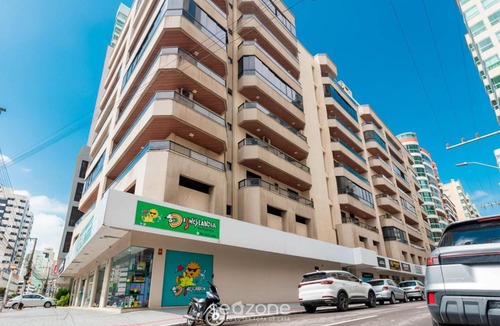 Andorinha Apartment | Fully equipped apartments in Meia Praia, 150m from the sea - EOOs