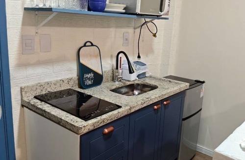 Itarare Apartment | Fully furnished apartment with parking, 400m from the beach.