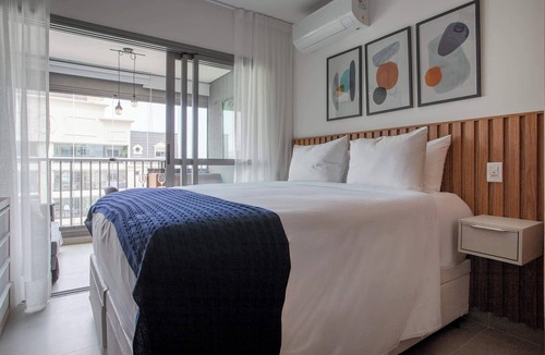 Indianopolis Apartment | Furnished Studio in São Paulo with City Views