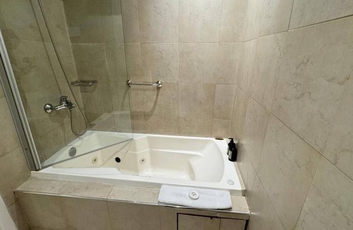 El Centro Hotel | Gardi Hotel & Suites