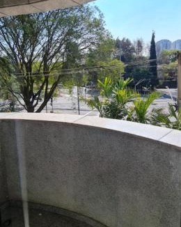 Pinheiros Apartment | George V Alto de Pinheiros Apto 208 Luxo - Adm Privada - Café da manhã