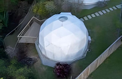 Dores do Rio Preto Ski Chalet | Glamping Caparaó |Hidro e Rio Privativo-Samambaia
