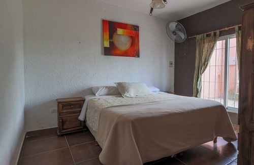 Comuna Estancia Vieja Cabin | GOLDEN CABINS