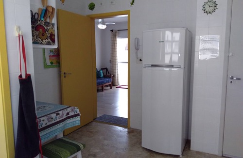 Barra Funda Apartment | Good location, everything nearby, 200 meters from Pitangueiras beach, sleeps up to 6 people.