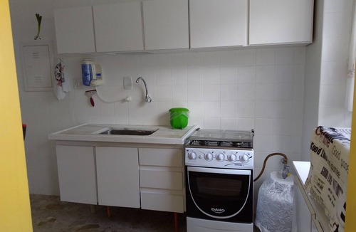 Barra Funda Apartment | Good location, everything nearby, 200 meters from Pitangueiras beach, sleeps up to 6 people.