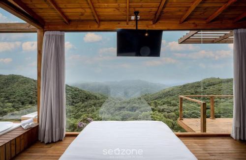 Anitapolis House | Gorgeous Mountain Jacuzzi Cabin VST013