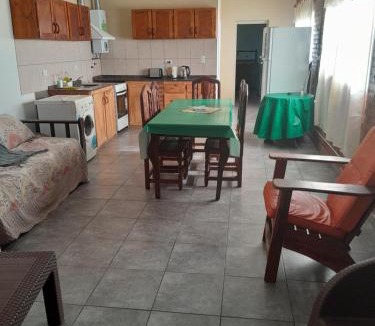 Las Rosas House | Graciela