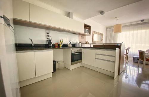 Solanas Apartment | Green Park Solanas Departamento en PB con Jardín y Parrillero
