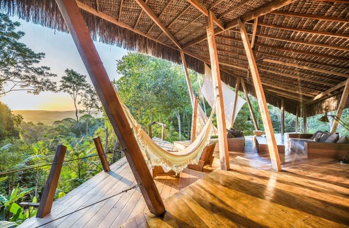 Itacare House | Green Whisper House