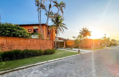 Jardim Acapulco House | Guarujá Mansion Luxury Cond 9 min Pernambuco Beach (car)