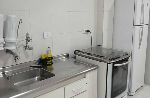 Balneario Cidade Atlantica Apartment | Guarujá, entire apartment, Enseada beach 2 minutes walk!