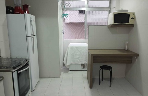 Balneario Cidade Atlantica Apartment | Guarujá, entire apartment, Enseada beach 2 minutes walk!