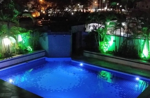 Asturias Apartment | Guaruja high standard with air, pool and wifi for up to 6 people - pets accepted