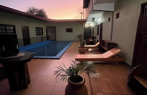 Zona Granja Apartment | Habitación 2 Pax - Con piscina y garage.