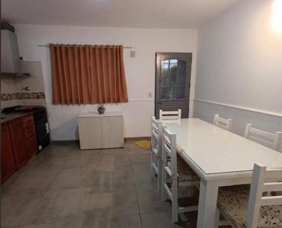 Villa Adelina House | habitacion con baño privado en casa compartida