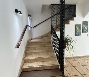 La Perla Hotel | Hanna