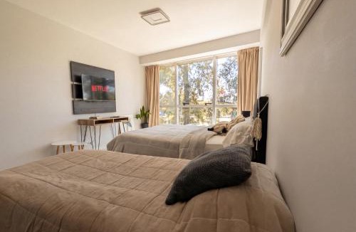 La Lonja Apartment | HAUS Concord Pilar Boutique Studio - Mejor Ubicacion en Pilar