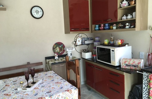 Vila Paula House | Have a wonderful time at the Romantic and Charming Corner