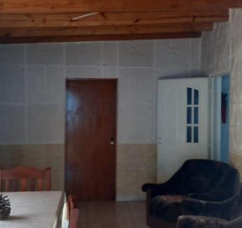 Poman Department House | Hermosa Casa al pie de Montaña