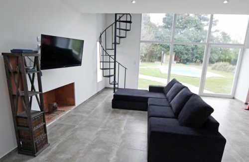 Roldan House | Hermosa Casa con Pileta Roldán Funes Rosario