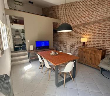 Santa Fe Apartment | Hermoso Dúplex de 2 dormitorios con jardín
