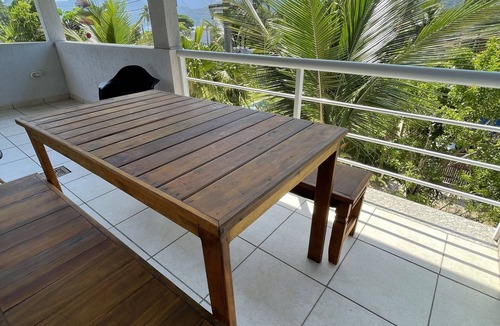 Ubatuba House | High standard, beachfront.