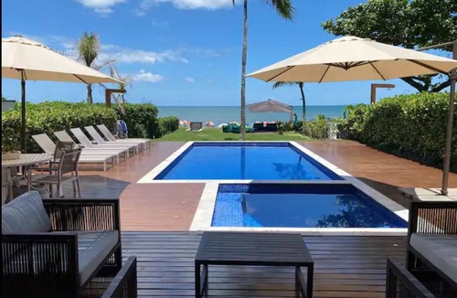 Maresias House | High standard house on the sand in a closed condominium
