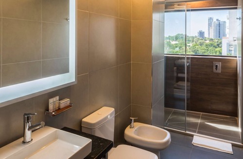 Asuncion Hotel | Hilton Garden Inn Asuncion Aviadores del Chaco