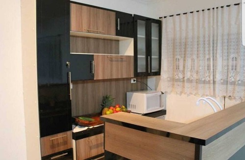 Jardim das Cancoes House | Holiday Home with Pool in Bertioga, 200 meters from the beach, with Wi-Fi