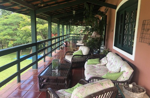 Itu House | Horse farm with a generous recreation area, farm animals, and complete infrastructure.