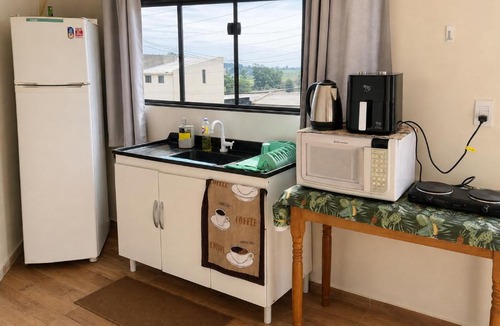 Brazmadeira Apartment | Hospedagem Cascavel - Apartamentos com Cozinha Completa e Estacionamento