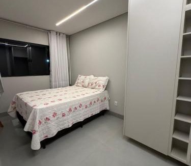 Hidrolandia House | Hospedagem próxima a Goiânia com acesso direto pela BR sem barreira - MotoGP