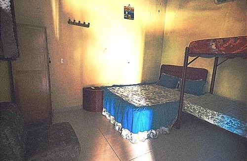 Ciudad Del Este House | Hostal Mburucuyá