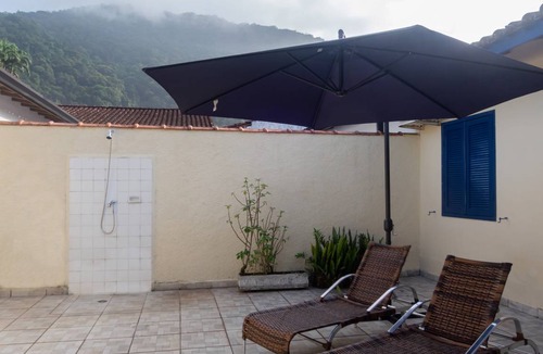 Praia da Enseada Hostel | Hostel ∙ 8 guests