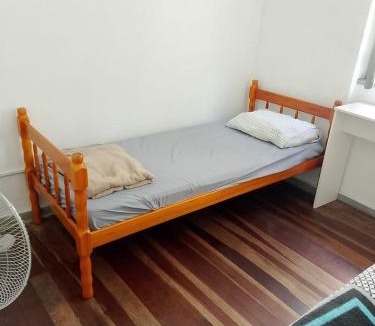 Floresta Hostel | Hostel Bahia POA Próx Shopping Total, Rodoviária e Hospital Presidente Vargas