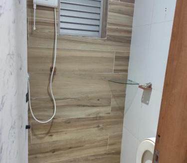 Londrina House | Hostel Família Durães